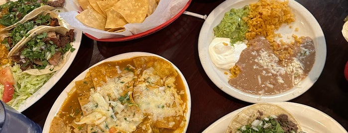 Taqueria Tlaquepaque is one of Toddさんのお気に入りスポット.