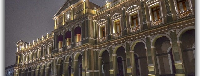 Palacio Municipal is one of Orte, die David gefallen.