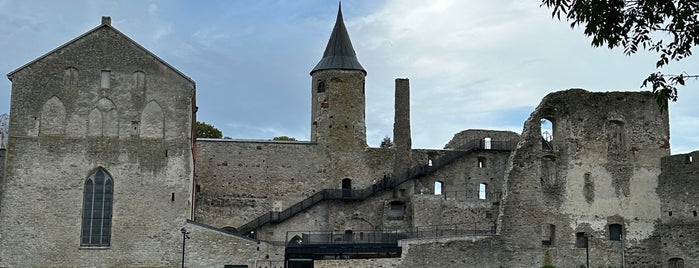 Haapsalu piiskopilinnus | Haapsalu Episcopal Castle is one of Хаапсула, Эстония.