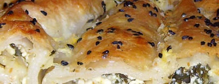 DonKişot Börek & Mantı is one of Locais curtidos por İLKER.