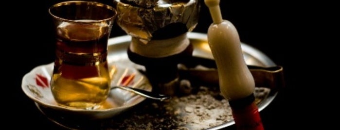 Bahreyn Nargile & Oyun Cafe is one of Posti che sono piaciuti a Hazal.