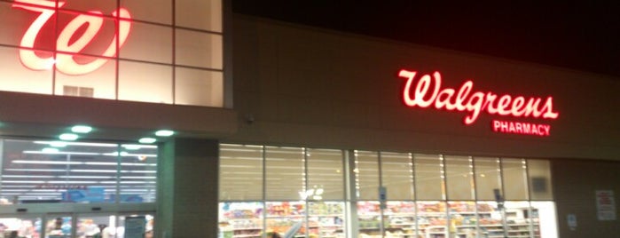 Walgreens is one of Tempat yang Disukai Rick.