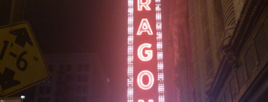Aragon Ballroom is one of Lugares favoritos de Zach.