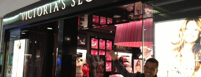 Victoria's Secret is one of Locais salvos de SLICK.