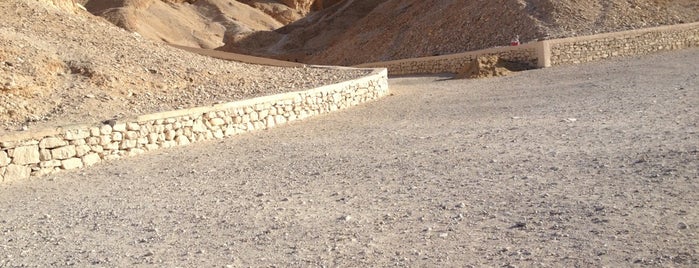 Valley of The Kings is one of Ooit.