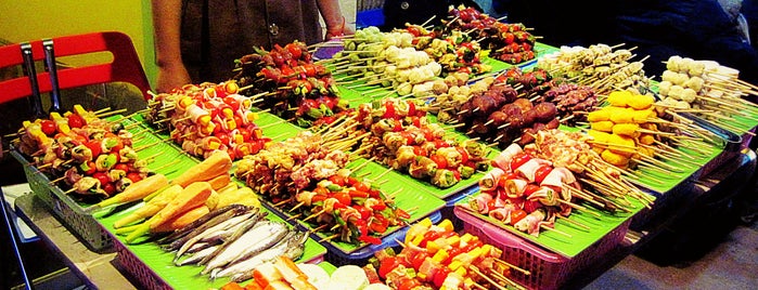 UNI - đồ nướng Hàn Quốc tự chọn is one of Hanoi food lover.