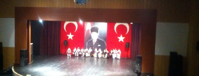 Polis Memuru Hüseyin Akyüz Kültür Merkezi is one of bakiergun@gmail.com.