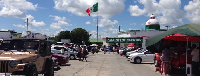 Sindicato De Taxistas "Andres Quintana Roo" is one of Francisco 님이 좋아한 장소.