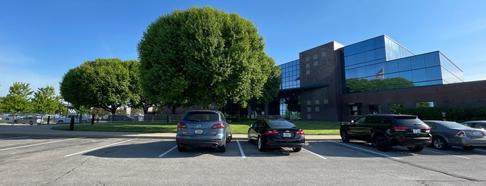 Indianapolis Motor Speedway Administration Building is one of Daniel 님이 좋아한 장소.