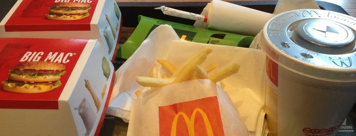 McDonald's is one of Helyek.