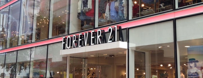 Forever 21 is one of Être ici avec Kevy.