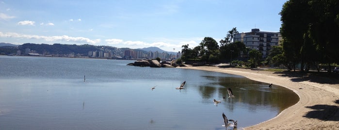 Praia do Bom Abrigo is one of Florianópolis.