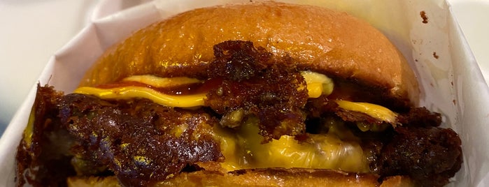 Dumbo is one of OMB - Oh My Burger !.