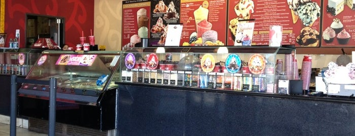 Cold Stone Creamery is one of Jose’s Liked Places.