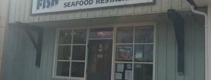 Stouffville Fish & Chips is one of สถานที่ที่ Rob ถูกใจ.