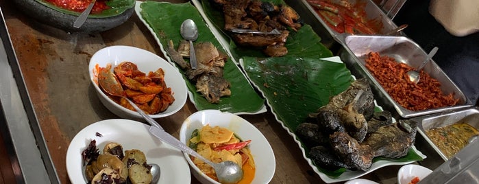 RM. Pare Anyar Cipayung - Bogor is one of Kuliner.