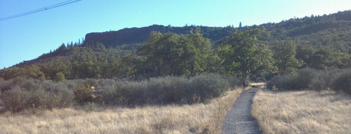 Lower Table Rock Trail is one of Orte, die Karen gefallen.