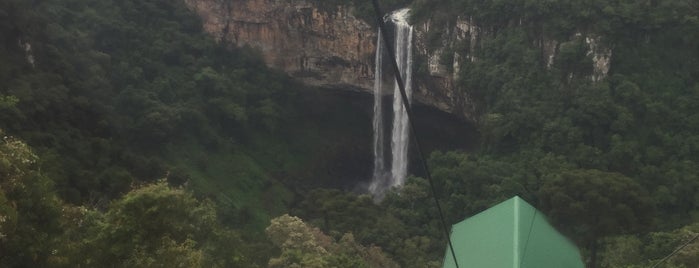 Bondinhos Aéreos Parques da Serra is one of Tempat yang Disukai Maria Bernadete.