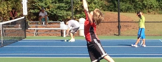 St. Ives Tennis Center is one of Locais curtidos por Chester.