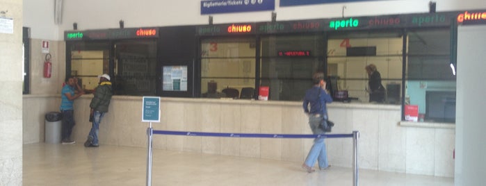 Stazione Arezzo is one of N'ın Beğendiği Mekanlar.