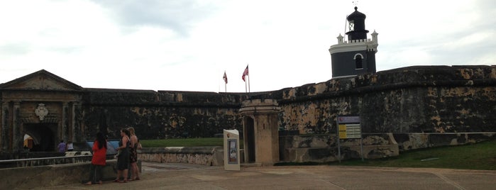 Castillo San Felipe del Morro is one of Lugares guardados de h.