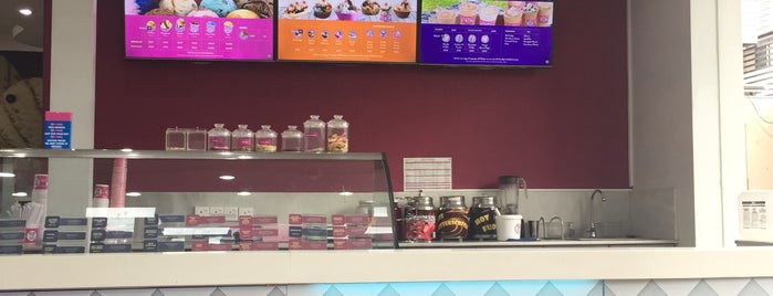 Baskin-Robbins is one of Wonder of Union Place.