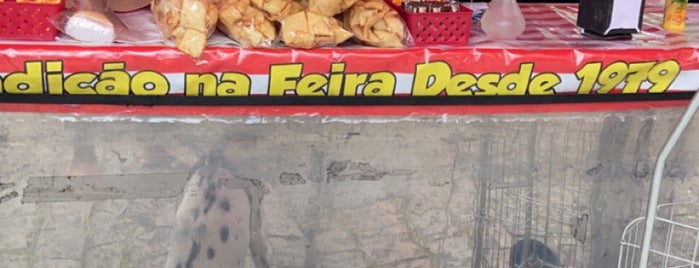 Pastel de Feira - Roque Petrella is one of Lojas/Bancos/Supermercados/Farmácia.