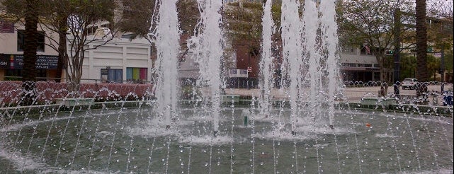 Huizenga Plaza/Bubier Park is one of Kamilaさんのお気に入りスポット.