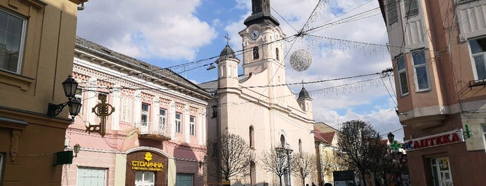 Костел святого Юрія (Георгія) / Szent György temploma is one of Ужгород.