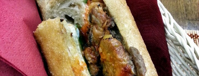 Mr. Bánh Mì is one of Pan Janさんのお気に入りスポット.