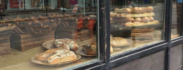 Boulangerie & Pâtisserie Wellington is one of Montréal.