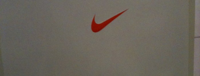 Nike is one of Orte, die Rocio gefallen.