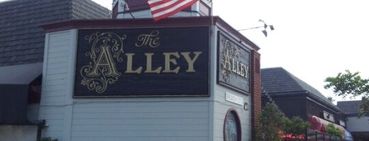 The Alley Restaurant & Bar is one of OC Noms.