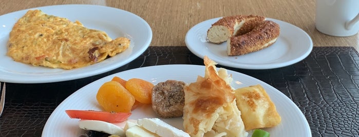 Rixos Breakfast/Restaurant is one of The 15 Best Places for Cheese in Ankara.