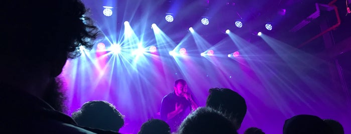 Brooklyn Steel is one of Jonさんのお気に入りスポット.