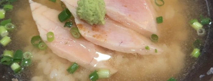 伊豆鮮魚商 まるたか is one of 飲み.