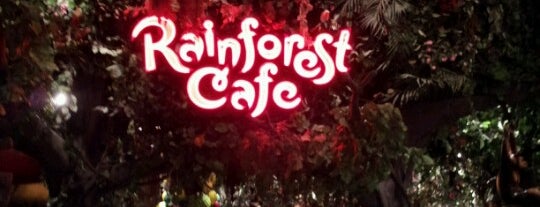 Rainforest Cafe is one of Tempat yang Disukai Sylvia.