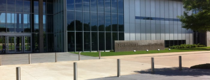Modern Art Museum of Fort Worth is one of สถานที่ที่ Kate ถูกใจ.