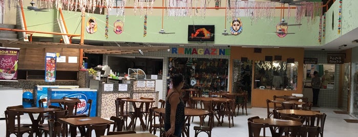Shopping Porto Rico is one of สถานที่ที่ Luis ถูกใจ.