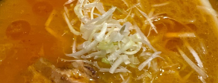 Menshou Taketora is one of 新宿近辺のラーメンつけ麺.
