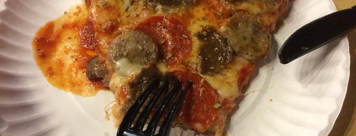 Taste of New York Pizza is one of Des Moines Recommendations.