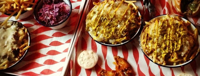 MEAT Liquor is one of Harithさんのお気に入りスポット.