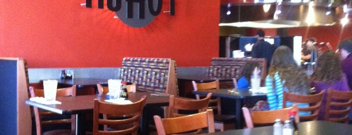 HuHot Mongolian Grill is one of Locais curtidos por Tyson.