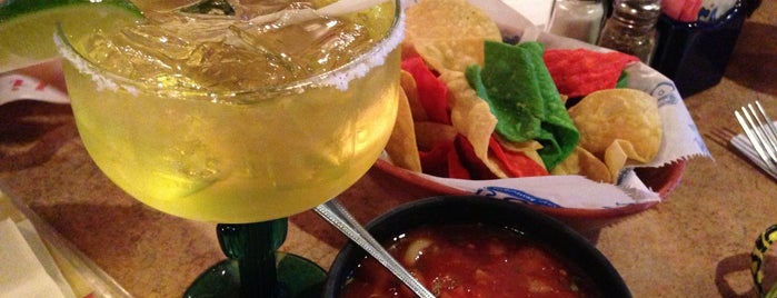Pepe's Mexican Restaurants is one of Tempat yang Disimpan Dan.