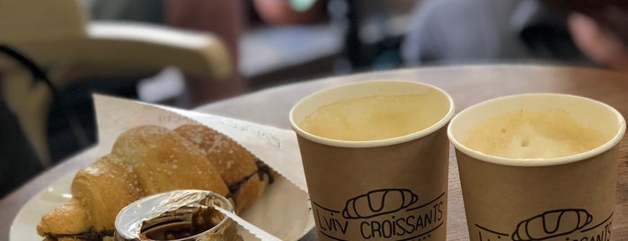 Lviv Croissants is one of สถานที่ที่ Екатерина ถูกใจ.