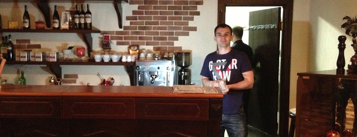 Home-cafe "Bruschetta" is one of Locais salvos de Max.