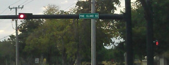 Intersection : W Sunrise Blvd & Pine Island Rd is one of Driving.
