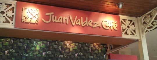 Juan Valdez Café is one of Tempat yang Disukai Miguel Angel.