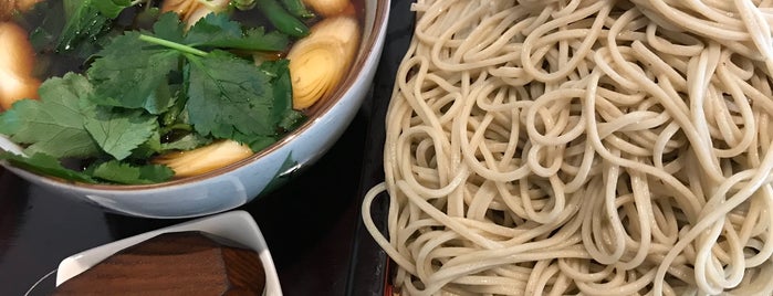 生そば 朝日屋 is one of Hide's Top Picks for FOOD around the World.