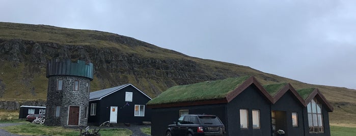 Geitafell is one of Islàndia.